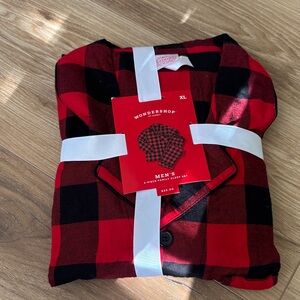 Wondershop Men's Red and Black Checkered Pajama Set